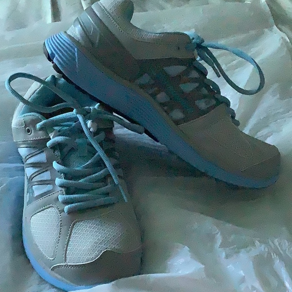I-runner shoes.   Diabetic